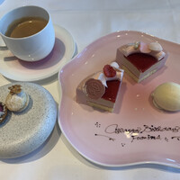 フィリップ・ミル 東京 - 