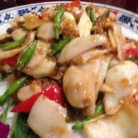 横浜中華街 重慶飯店 本館 - イカとアワビ