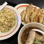 幸楽苑　 - 料理写真:Ｗ餃子なんとか