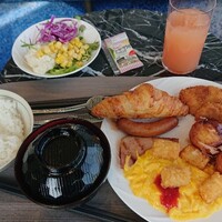 MIDO RESTAURANT PIC NIKA - 