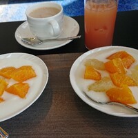 MIDO RESTAURANT PIC NIKA - 