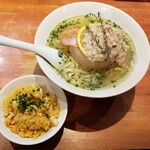 麺屋 六感堂 - 太刀魚煮干ラーメン＋魚介のパエリア風炊込みご飯