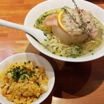 麺屋 六感堂 - 太刀魚煮干ラーメン＋魚介のパエリア風炊込みご飯