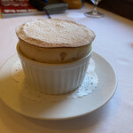 ラ・トゥーエル - カシスのスフレ