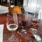 安心院葡萄酒工房 - ソーヴィニョン・ブラン、スパークリング 赤、ロゼ