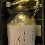 横浜 三河屋 - 秋田県 まんさくの花 タンク詰め 生 純米大吟醸700円、超フレッシュ、ピチピチしてる