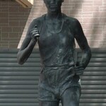 ちから寿し - 須賀川高校の円谷幸吉さんの銅像