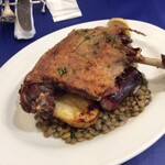 ラ ポルトルージュ - メイン　鴨のコンフィ（追加400円）