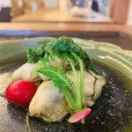 魚菜料理 縄屋 - ⑧ 合肴：炙り牡蠣、ルッコラ