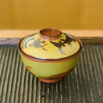 魚菜料理 縄屋 - ④ 椀：粟麩、大根、青梗菜、クエ出汁