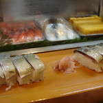 三松寿司 - ネタケース