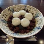 豆かん白玉のせ