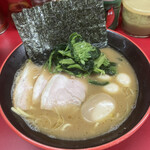 横濱家系ラーメン 勝鬨家 - 