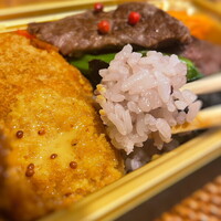 和牛熟成牛とシチリアワイン せいとう 本店 - 