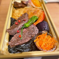 和牛熟成牛とシチリアワイン せいとう 本店 - 