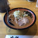 麺や 虎鉄 八軒店 - 味噌ラーメン大盛 ¥900