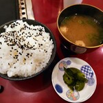 Mejiro Tei - 令和3年11月 ランチタイム
                        サービス定食のご飯＋汁物＋お漬物
