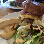 Craft burger & dinning THE ROOTS - 