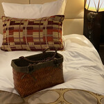 ラビスタ函館ベイ - 部屋にお風呂は無くシャワーのみ。この湯カゴを持って最上階の温泉へ。