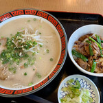 丸新ラーメン 本店 - 