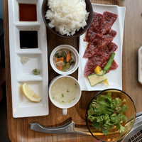 焼肉 The INNOCENT CARVERY 新丸ビル店 - 