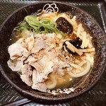 はなまるうどん - 豚肉酸辣湯うどんにごまトッピング