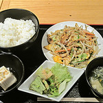 Yakimochi - 豚肉と玉子ニラ炒め