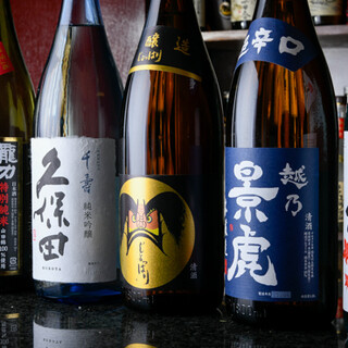 Famous sake that complements the dishes ◆ Seasonal sake carefully selected from all over the country