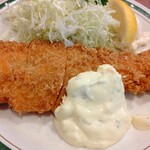 かつれつ四谷たけだ - サーモンフライ