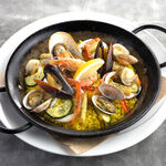 Seafood paella with seafood and seasonal vegetables (with Oyster /without Oyster)