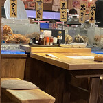 函館海鮮料理 海寿 - 水槽横のお席も楽しそう♪