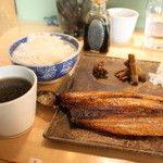 にほん酒や - ランチ　秋刀魚の干物定食