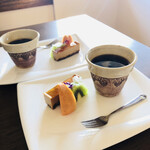 cafe & gallely 繍 - 