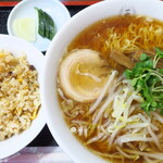 一寛 - 半チャーハンセット（麺大盛）