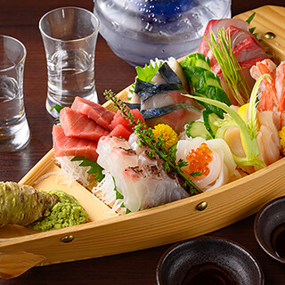 The fresh fish ``funamori'' has a large selection of ingredients and a wide variety. 2 servings ~◎