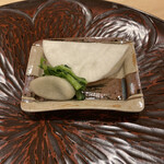 勢麟 - 蕪の漬物