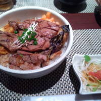 旬菜ステーキ処 らいむらいと - 