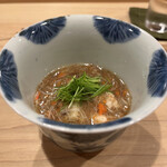 鮨 むらやま - セイコガニの餡かけの下には