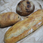 ダヴィッド パン - バゲット、オリーブのパン、マロンショコラ