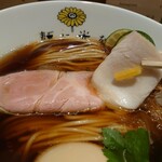 麺に光を 別邸 - チャーシューたち