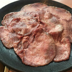 焼肉問屋 牛蔵 - タン塩