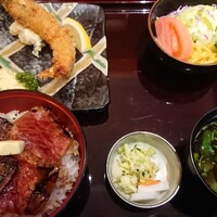 赤坂 津つ井 総本店 - 