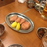 大阪焼肉・ホルモン ふたご - 厚切りたん