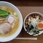 らーめん じゅりむ - らーめんとミニちゃーしゅー丼