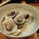 卓 - 蒸しカキその２