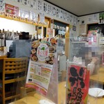 Nomimeshiya Ippuku - 店内の様子〜テーブル席はこんな感じ