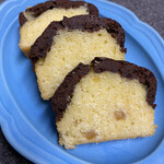 ピエール マルコリーニ - チョコレートレモンケーキ　1836円