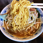 和家 - 中太ちぢれ麺が熱々スープからお出まし！！