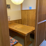 Ajiroya - 個室のボックス席