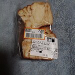 モンペリエ - 料理写真:メープルブレッド（S）　78円